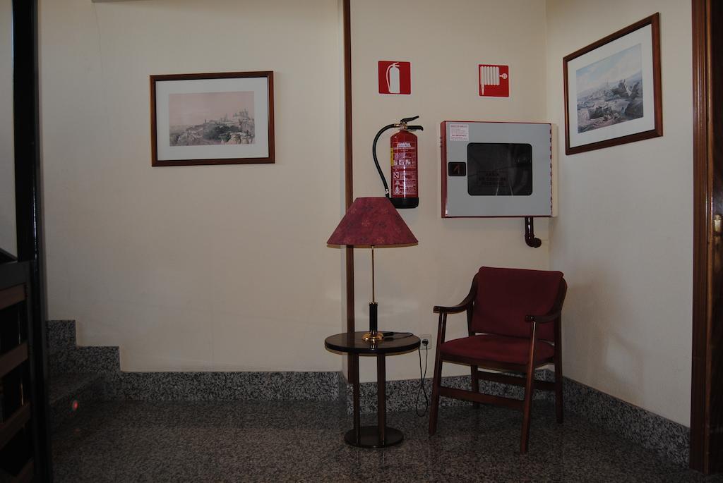 Hostal El Mirador La Lastrilla Dış mekan fotoğraf