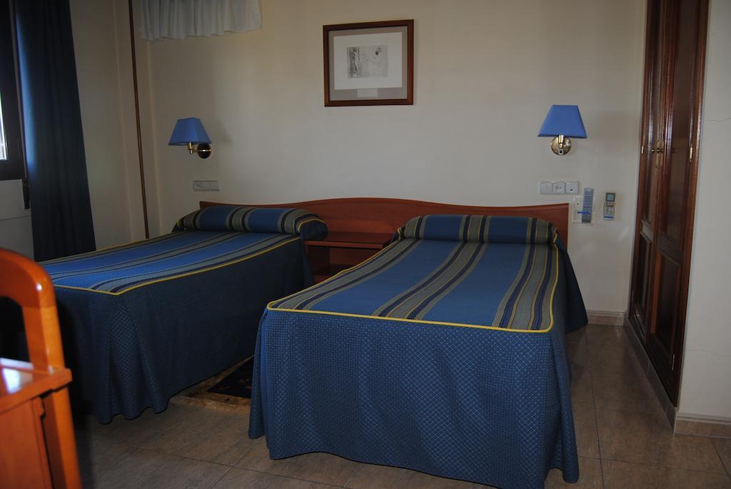 Hostal El Mirador La Lastrilla Oda fotoğraf