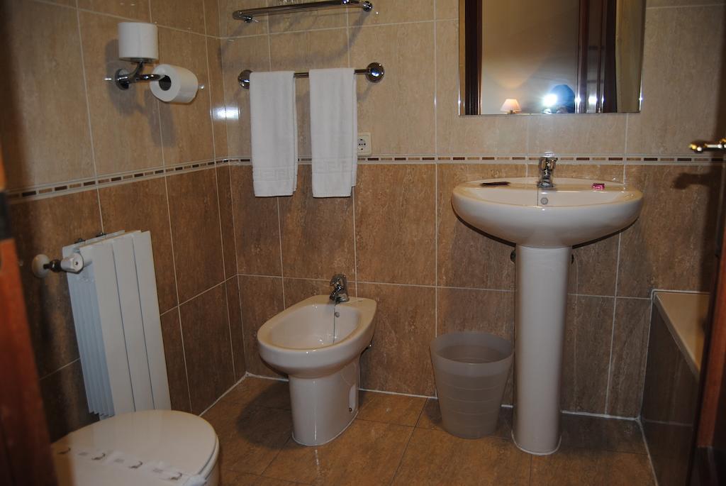 Hostal El Mirador La Lastrilla Oda fotoğraf